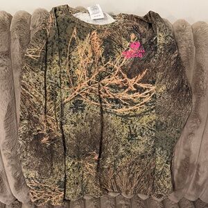 Mossy Oak Camo Long Sleeve Shirt with Pink Logo